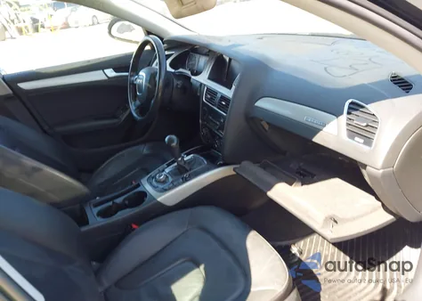 2011 Audi A4 2.0T Premium z USA, uszkodzony, nr VIN WAUFFAFL0BN033650